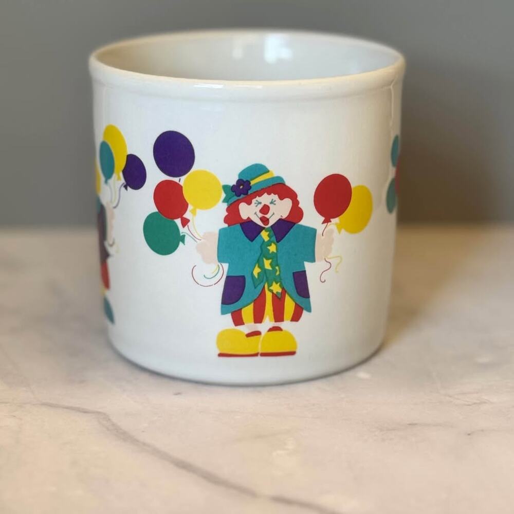 80’s Inarco Clown Crock